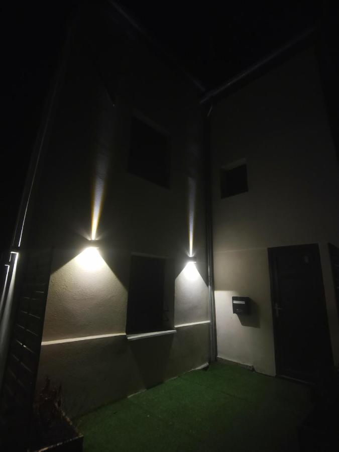 Chambres Dans Maison Neuve Au Style Chic Et Boheme Villeneuve-sous-Dammartin Exterior foto