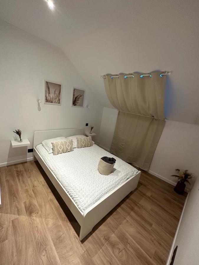 Chambres Dans Maison Neuve Au Style Chic Et Boheme Villeneuve-sous-Dammartin Quarto foto