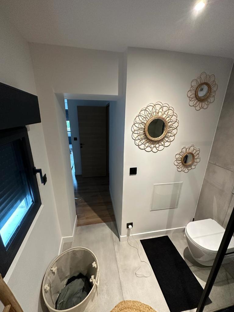 Chambres Dans Maison Neuve Au Style Chic Et Boheme Villeneuve-sous-Dammartin Exterior foto